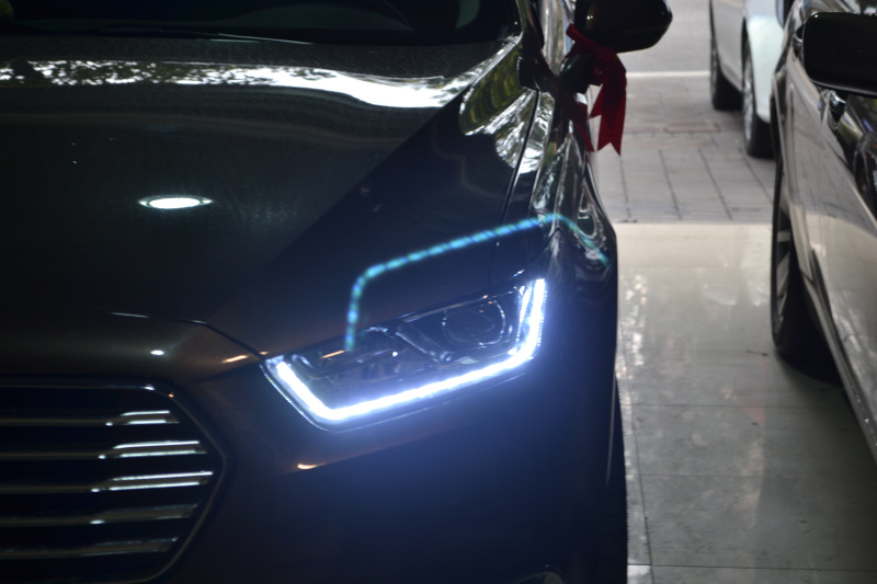 金牛座車(chē)燈改裝大燈總成LED大燈日行燈氙氣燈