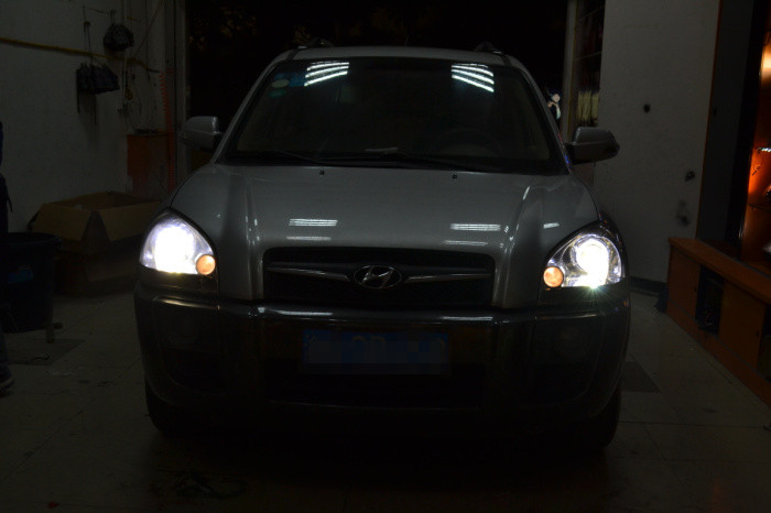 途勝車(chē)燈改裝Q5透鏡歐司朗氙氣燈