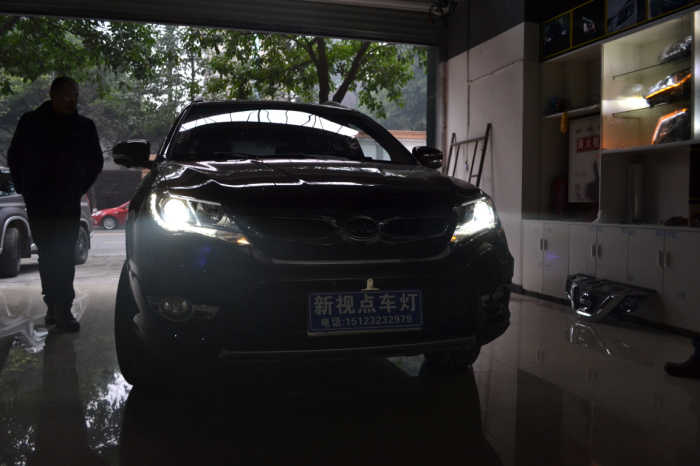 比亞迪S7車(chē)燈改裝海拉5透鏡歐司朗氙氣燈