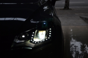 途銳車(chē)燈改裝歐司朗45WCBI氙氣燈套裝