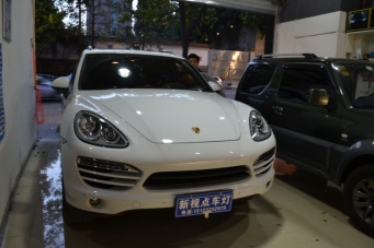 保時(shí)捷卡宴車(chē)燈改裝海拉5透鏡帕拉梅拉日行燈