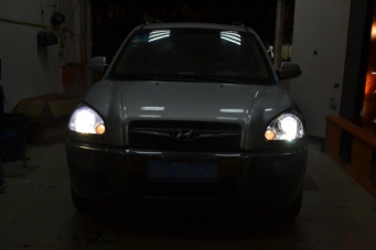 途勝車(chē)燈改裝Q5透鏡歐司朗氙氣燈