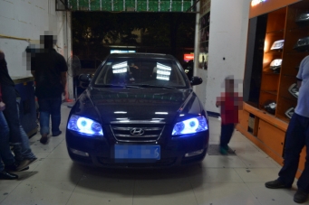 伊蘭特車(chē)燈改裝