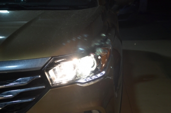 GS4車(chē)燈改裝進(jìn)口海拉透鏡歐司朗氙氣燈