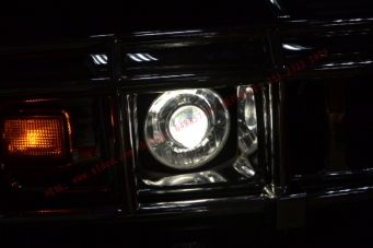 悍馬H2車(chē)燈改裝