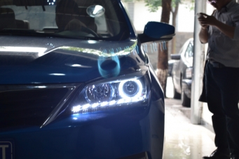 悅翔V7車(chē)燈改裝透鏡氙氣燈天使眼