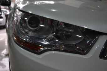 重慶新視點(diǎn)車(chē)燈雪鐵龍C4L車(chē)燈改裝海拉5透鏡歐司朗氙氣燈飛利浦氙氣燈